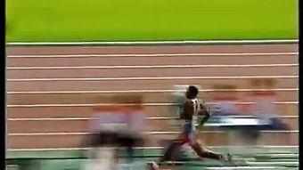 跳远视频搞笑,笑料横生，一跃成为搞笑达人！